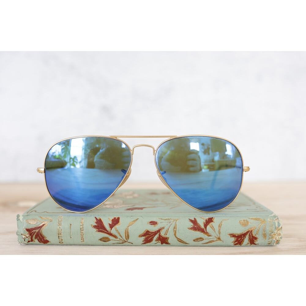 Ray Ban Aviator Sunglasses RB 3025 Italy 58-14 Blue Mirrored Lens Classic